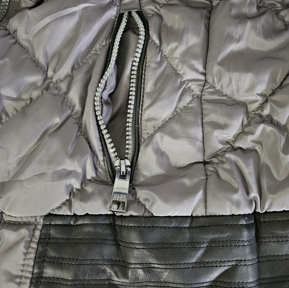 Marc NY Performance Taupe Puffer Vest EUC - Picture 3 of 8